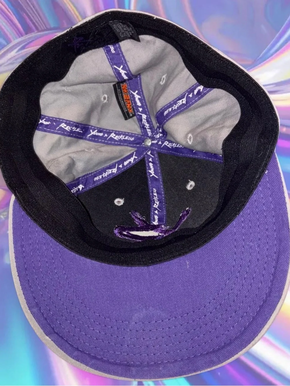 vintage y2k flat bill hat - young & reckless, 97% cotton, sz lg/xl